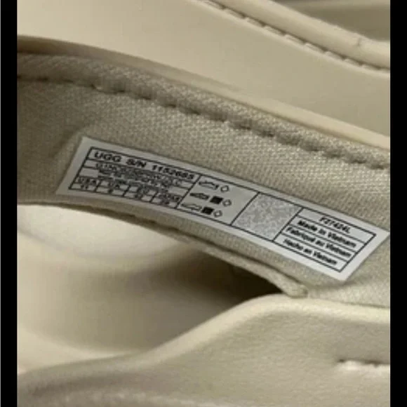 Women’s Ugg Goldenglow Slides/Sandals Sea Salt #1152685          (Size 11)NWB - Picture 7 of 8